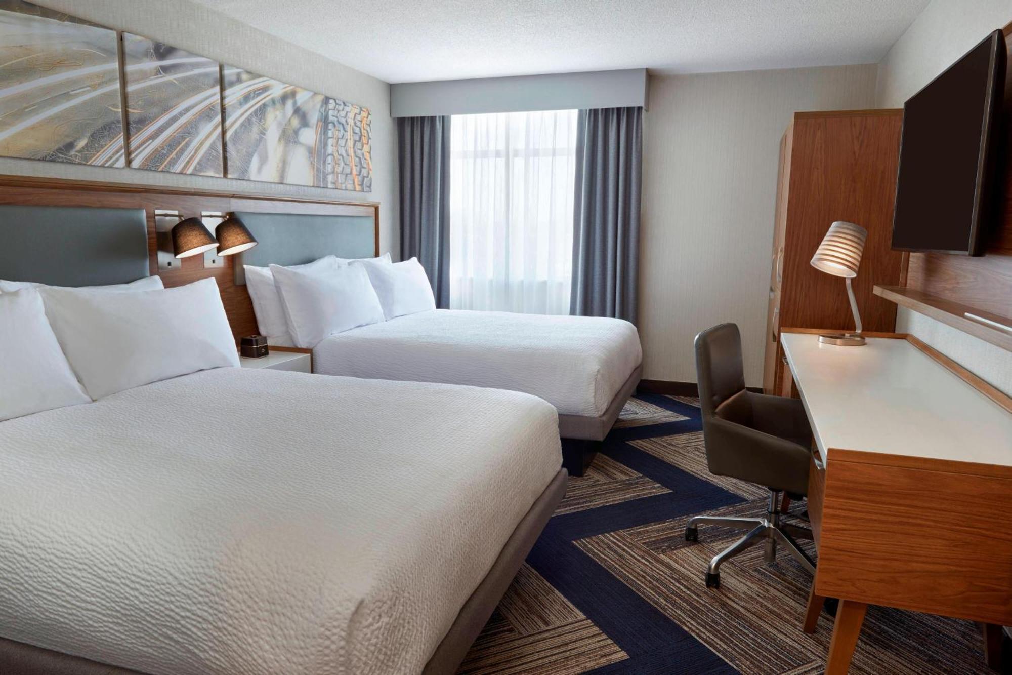 Four Points By Sheraton Hamilton - Stoney Creek Экстерьер фото