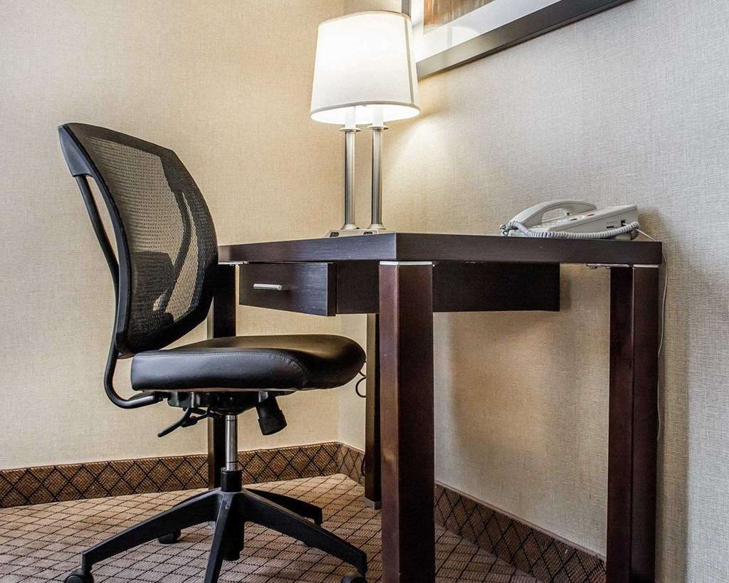 Four Points By Sheraton Hamilton - Stoney Creek Номер фото