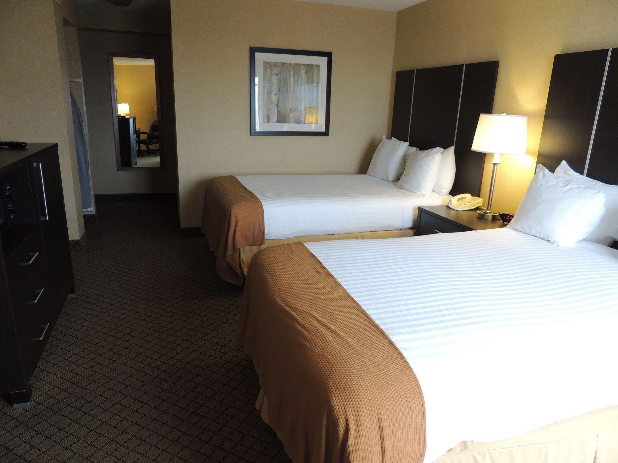Four Points By Sheraton Hamilton - Stoney Creek Экстерьер фото